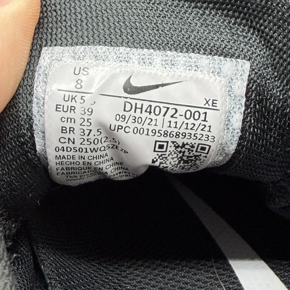 Size 8- Nike‎ Air Zoom Pegasus 39 Women's Black